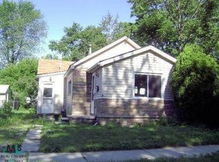 27109 Dartmouth St W, Madison Heights, MI