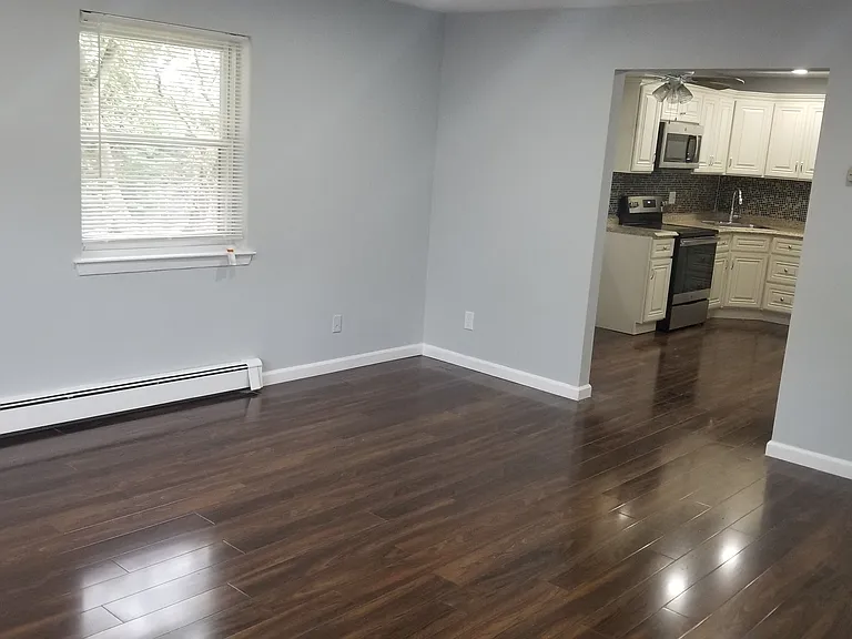 199C N Beverwyck Rd #8 — Photo 3