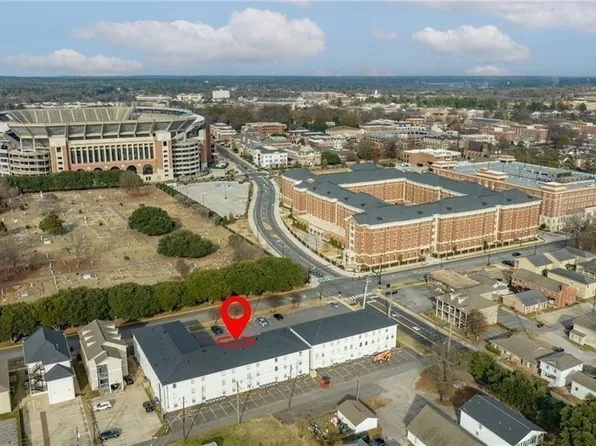 1009 12th St APT 38, Tuscaloosa, AL 35401