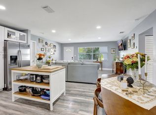 2270 Island Dr, Miramar, FL 33023
