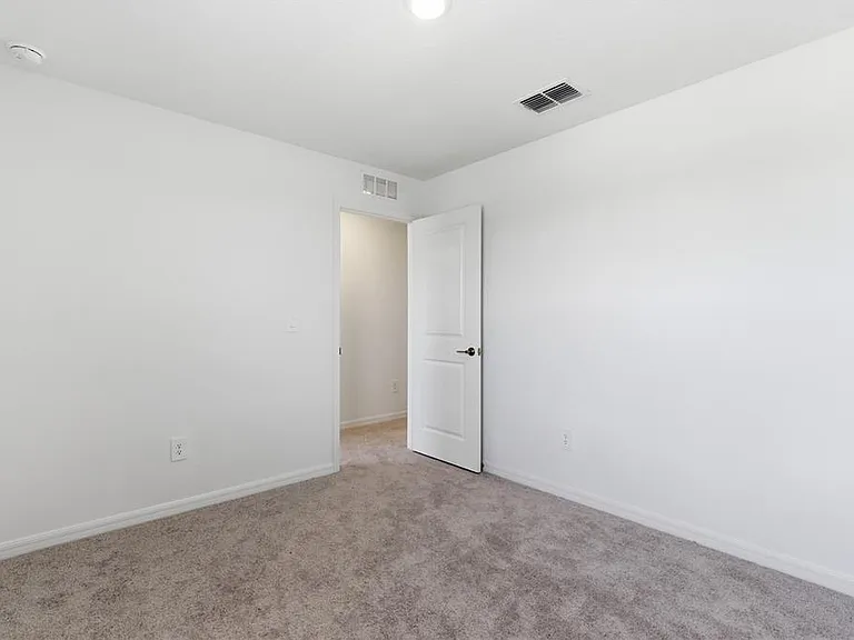 9947 Allendale St — Photo 30