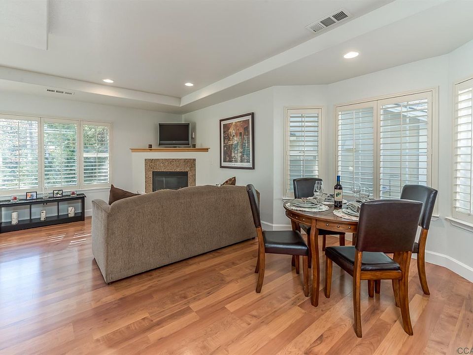 1st image of 279 Fairway Village Dr #0