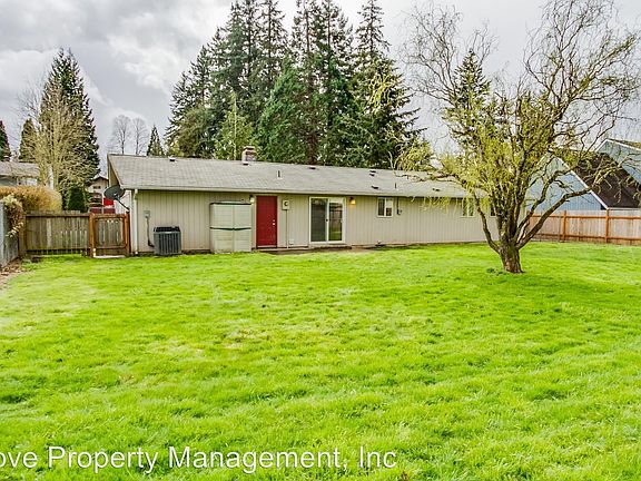 3rd image of 2204 NE 90th St