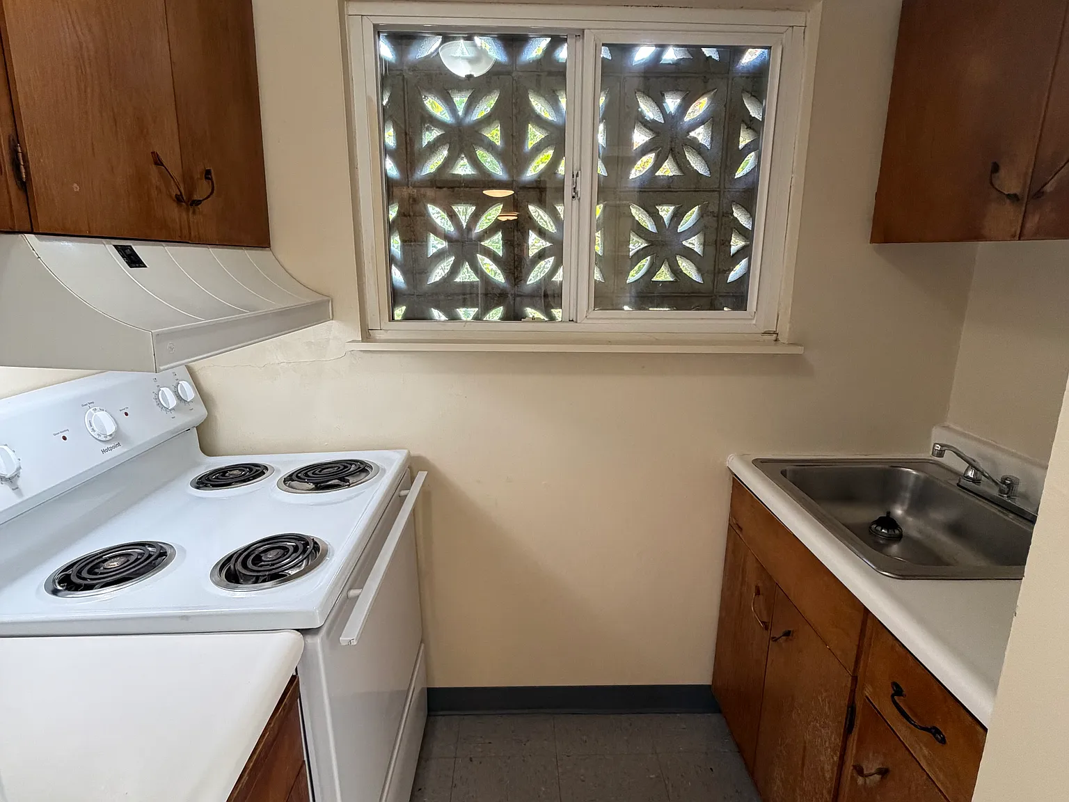 1 bed, 500 sqft, $1,295 — Photo 2