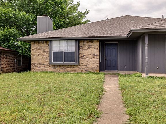 2nd image of 3422 Heritage Ln