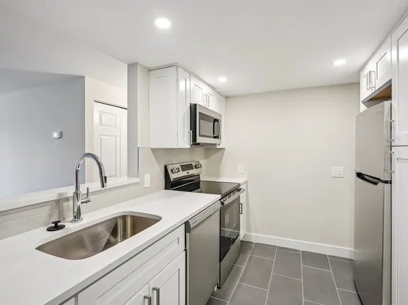 16 Elmer Street, 16 Elmer St APT 203, Cambridge, MA 02138