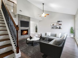 17 Night Hawk Pl, Spring, TX 77380