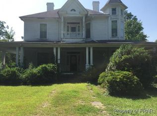 300 Fayetteville St, Lumber Bridge, NC 28357