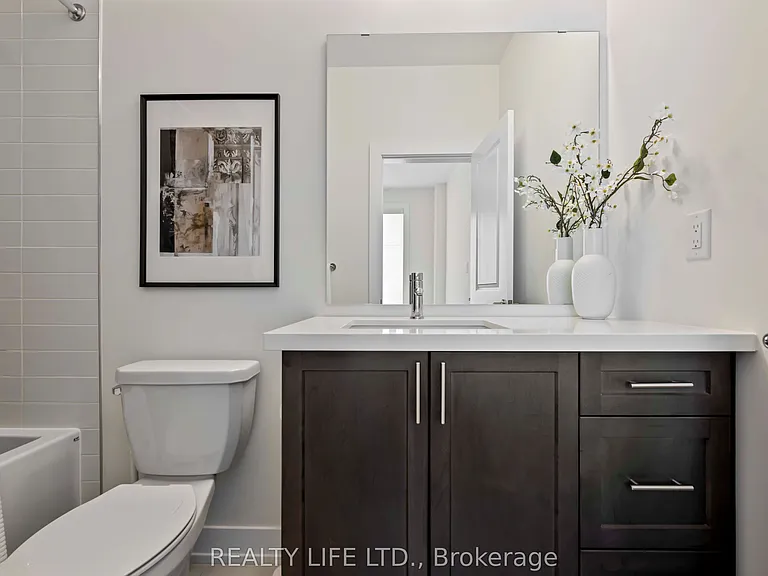 2273 Turnberry Rd #6 — Photo 4