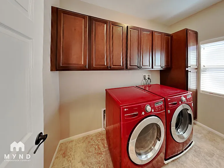 8459 Spirit Vale Ave — Photo 21