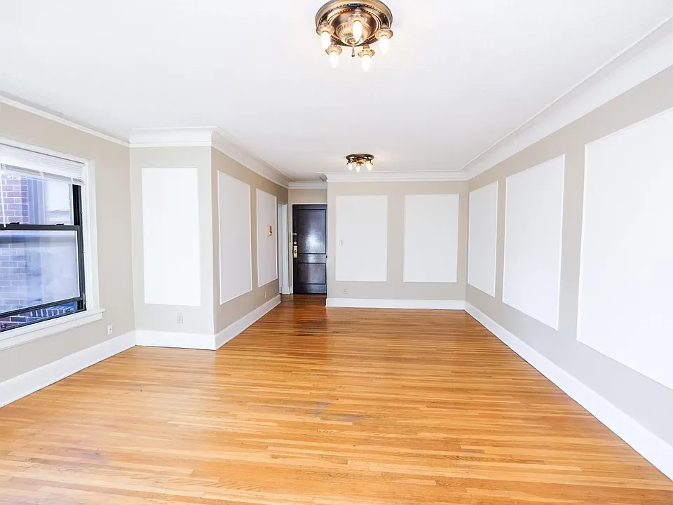 Yale Apartments