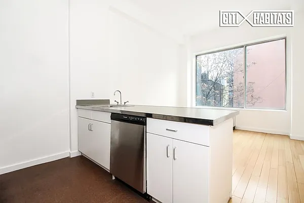 Rented by Citi Habitats | media 25