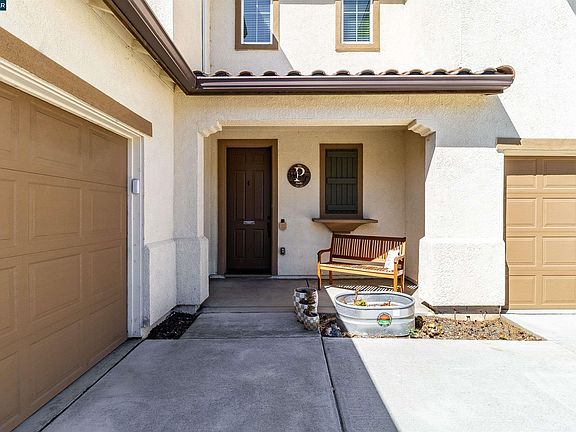 5th image of 5291 Carlson Ln