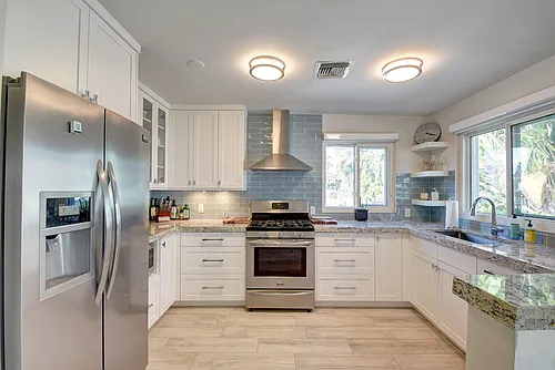 1020 Casuarina Rd Photo 1