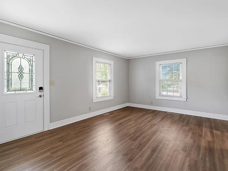 120 Woodale Dr — Photo 18