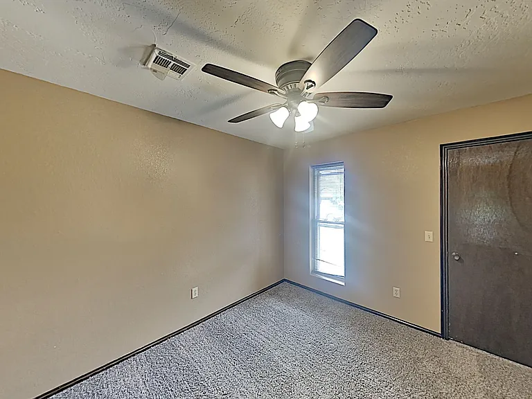 3905 Regatta Rd — Photo 15