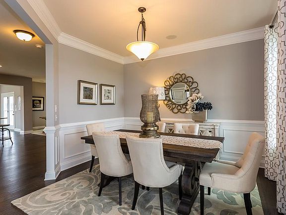 3rd image of 1073 Azzano Cir