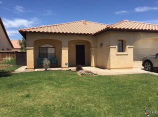 974 Jacaranda Dr, El Centro, CA 92243
