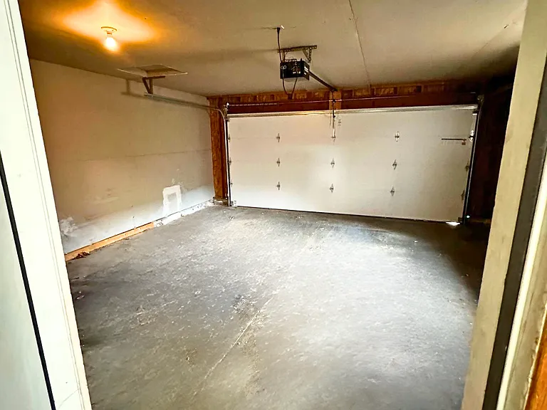 862 Kari Dr — Photo 7