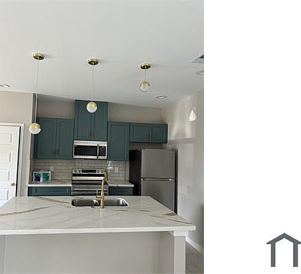 5th image of 430 Pecos Ave #A