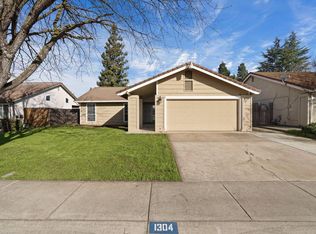 1304 October Way, Modesto, CA 95358