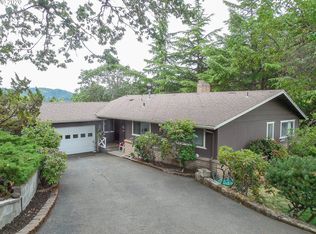 1212 NE Steele Ct, Roseburg, OR 97470