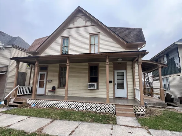 1005 Bird St, Hannibal, MO 63401