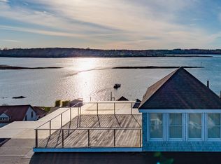 6 Merritt House Rd PENTHOUSE 1, Harpswell, ME 04079