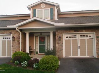 128 Wyndham Rd #128, South Abington Township, PA 18411