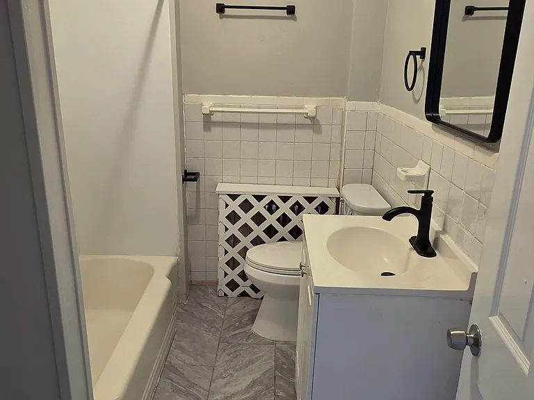 3027 Wylie Ave — Photo 12