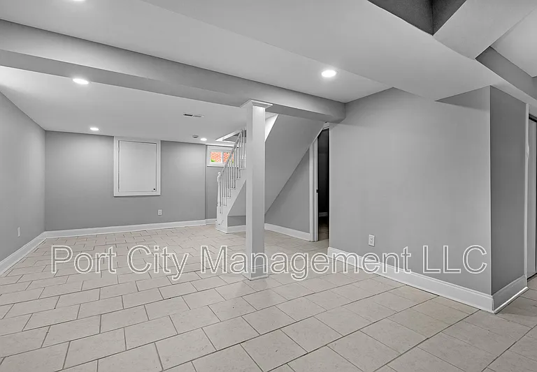 4902 Gilray Dr — Photo 20