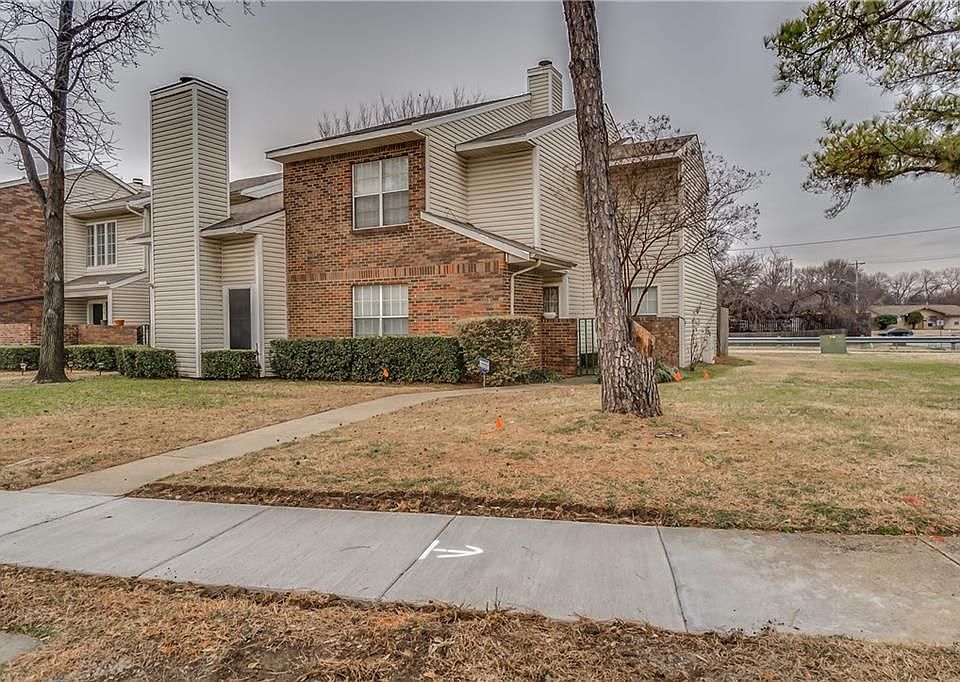 1st image of 810 Creekside Dr