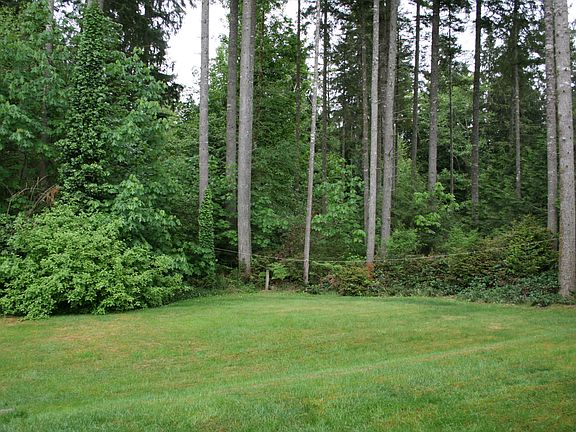 5th image of 13409 35th Avenue Ct NW