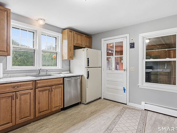 5th image of 46 Windsorville Road