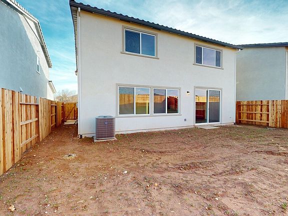 Starblossom 43 Backyard