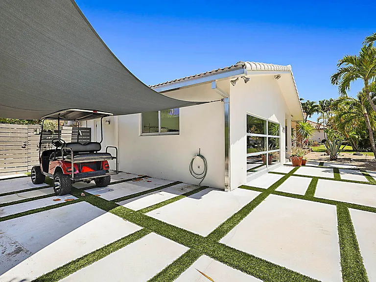 400 NW 6th Ave — Photo 42