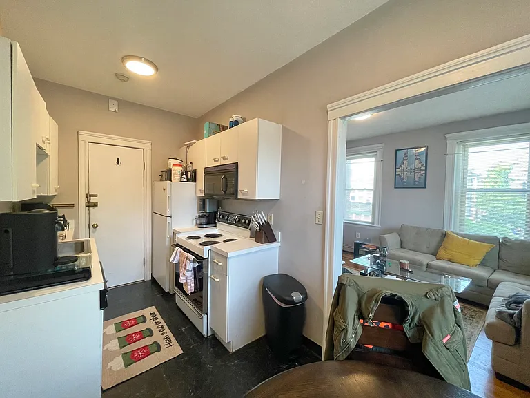 4 Ransom Rd #8 — Photo 9