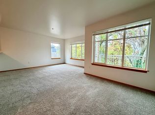 2316 NE 65th St #404, Seattle, WA 98115