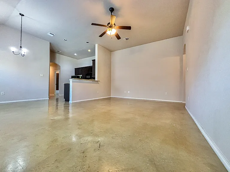 752 Saengerhalle Rd — Photo 5