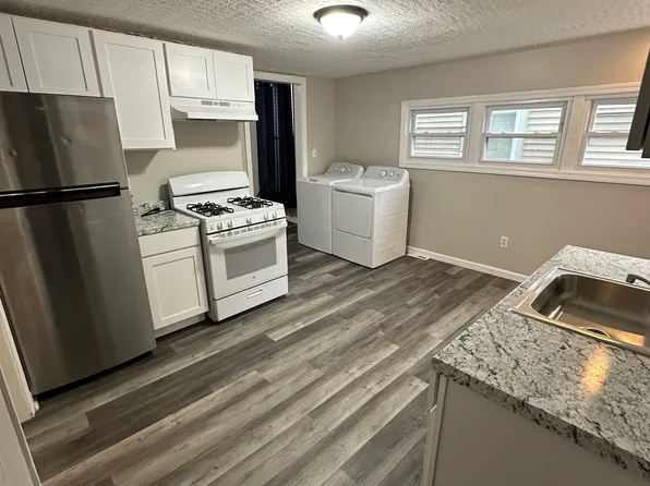 150 Plymouth St #1, New Haven, CT 06519