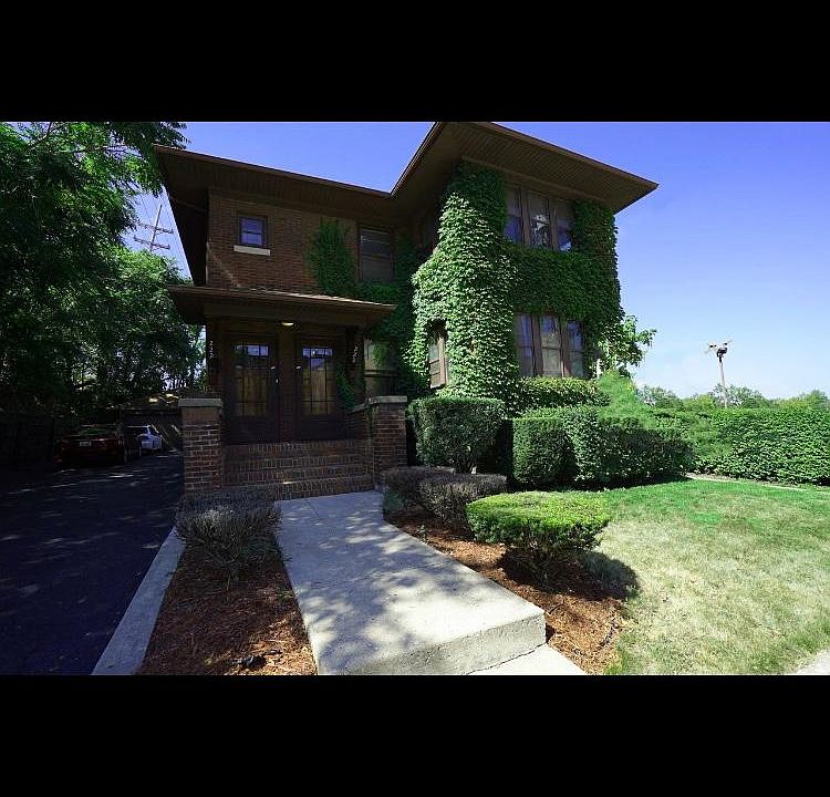 1st image of 220 W Highland Ave #1