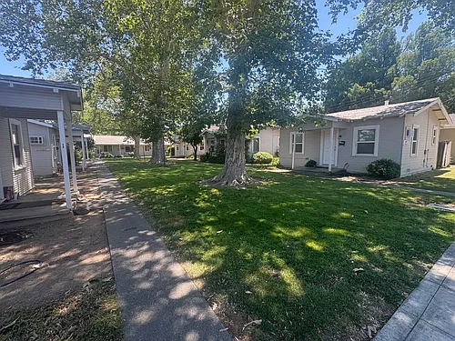 125 College St #1-7 Photo 1