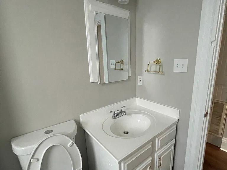 1562 Ruth Ave #2 — Photo 7