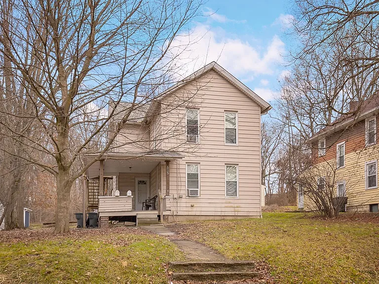 515 Main St — Photo 15
