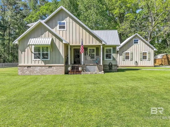 10867 Dogwood Dr, Stockton, AL 36579