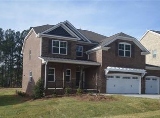 7887 Pine Forest Dr #40, Oak Ridge, NC 27310