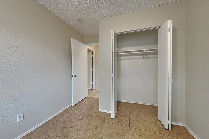 3104 Stonewall Ln — Photo 12