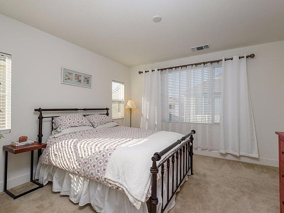 2nd image of 8506 Bayshores Ave