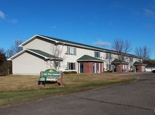 404 High Pointe Dr #3, Ellsworth, WI 54011