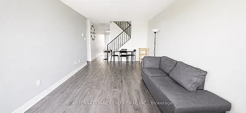 40 Sunny Glen Cres #308 Photo 1 40 Sunny Glen Cres #308 Photo 1